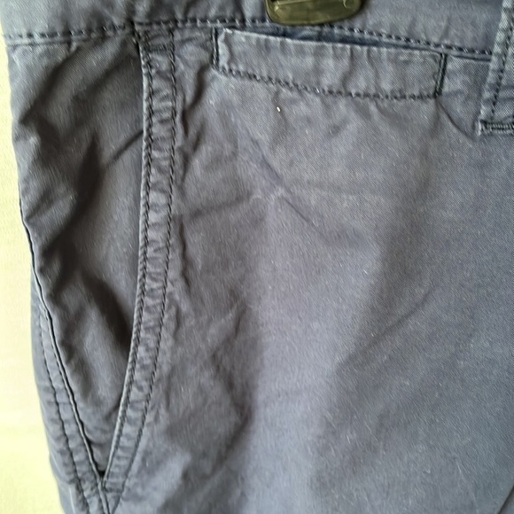The Rail Navy Shorts - Picture 3 of 9